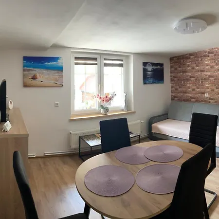 Przystanek - Ul Karkonoska 2 Apartman