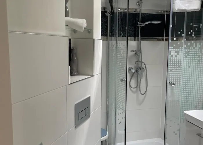 Przystanek - Ul Karkonoska 2 Lägenhet