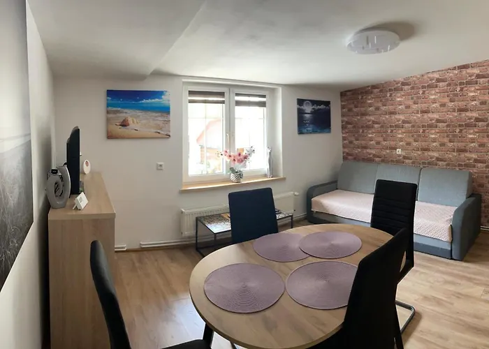 Przystanek - Ul Karkonoska 2 Appartement